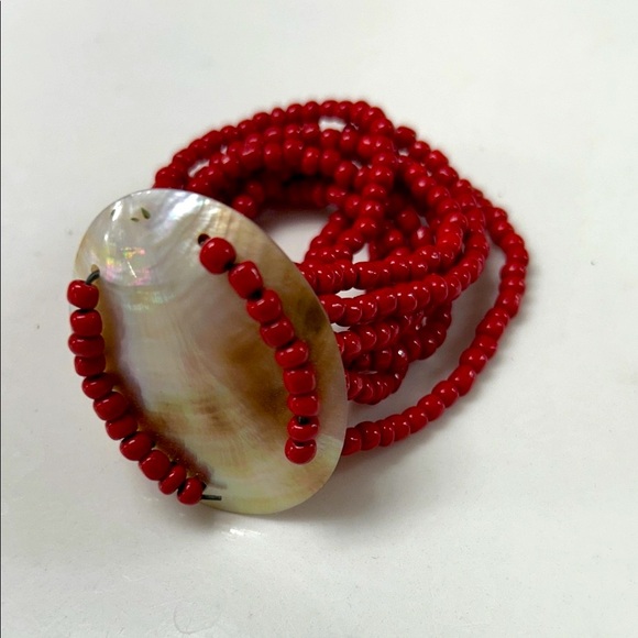 Red Beaded Shell Bracelet - Picture 1 of 3